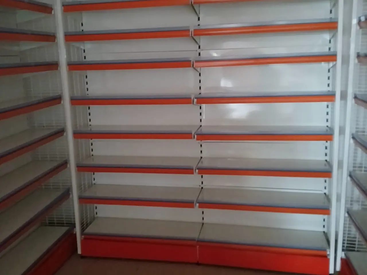 556999699_DIsplay racks  installation Raipur, Chhattisgarh2.webp